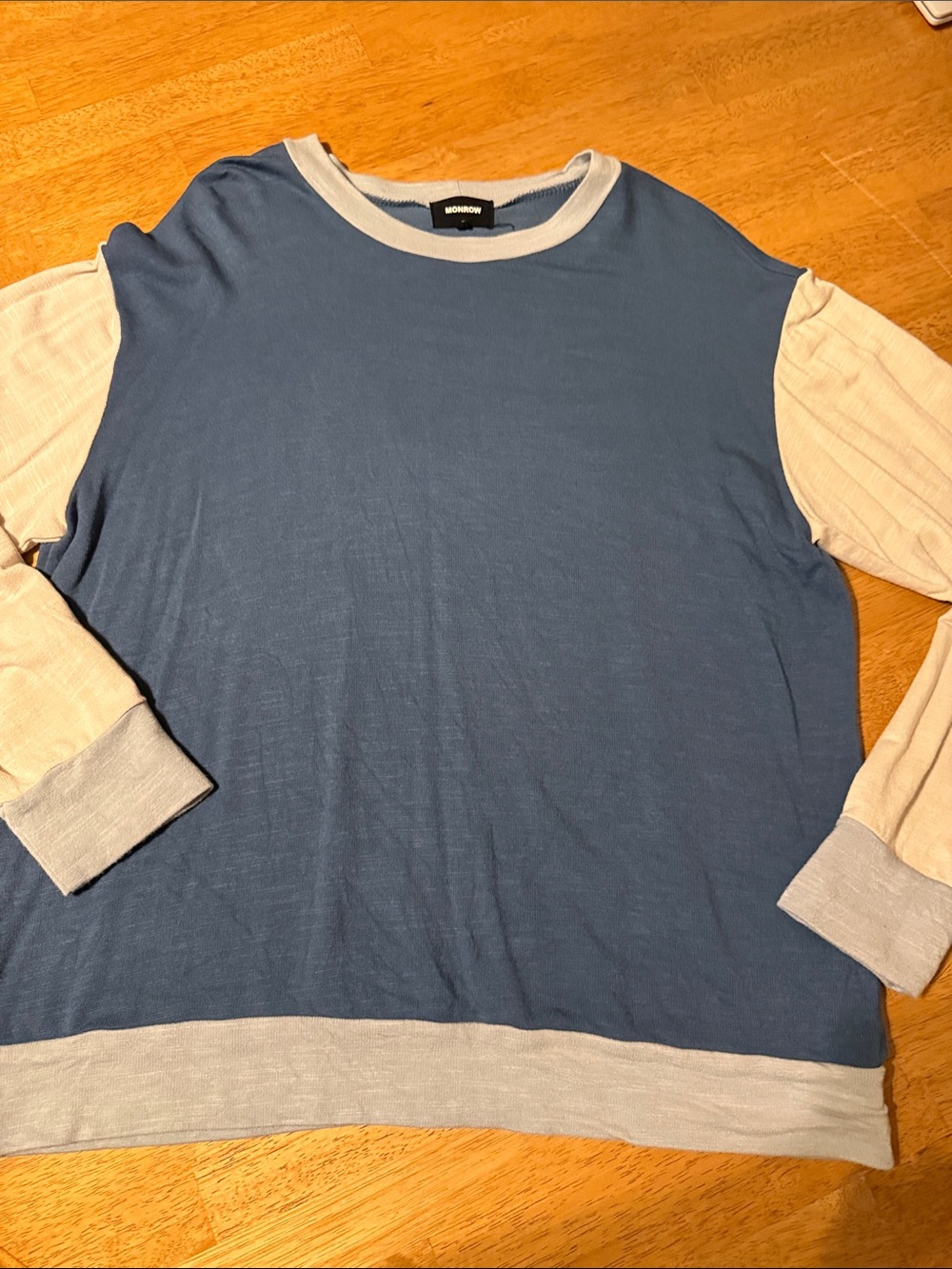 Monrow Blue Body with Cream Sleeve Long Sleeve Crewneck
